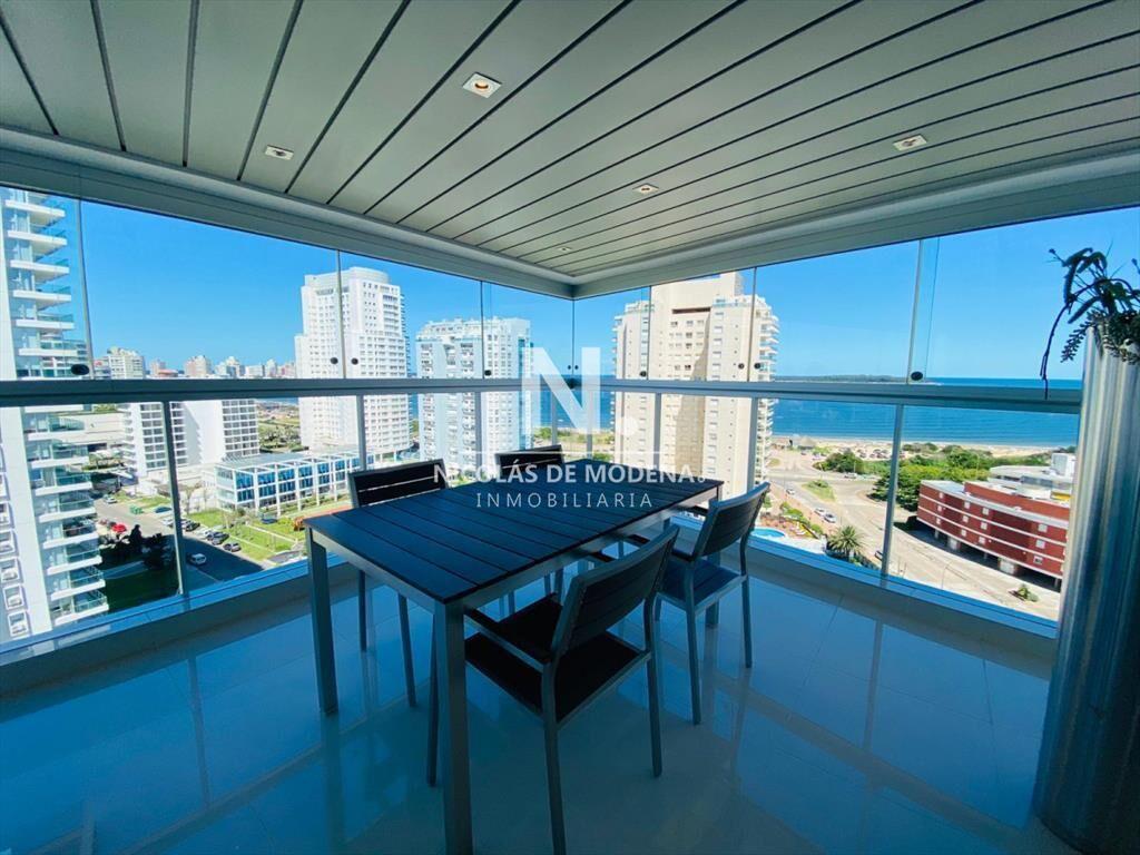 MIAMI BOULEVARD ESQUINERO