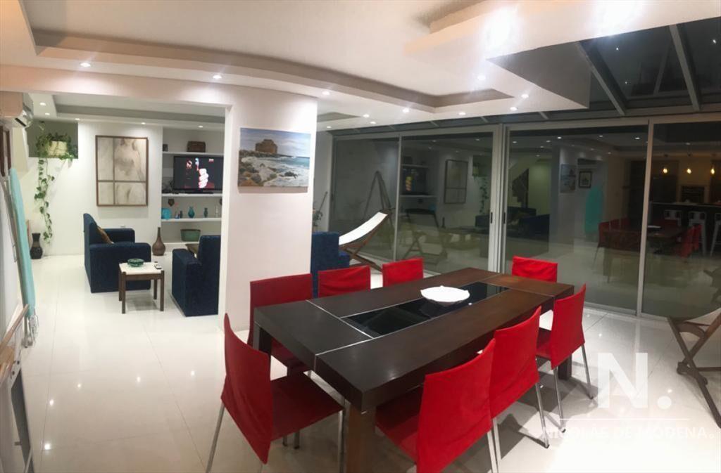 Excepcional apartamento duplex sobre el Mar, 4 Suites, gran