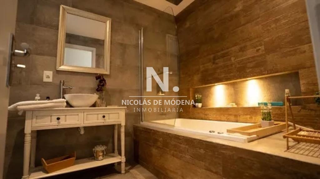 En venta casa de 4 dormitorios en Punta del Este,