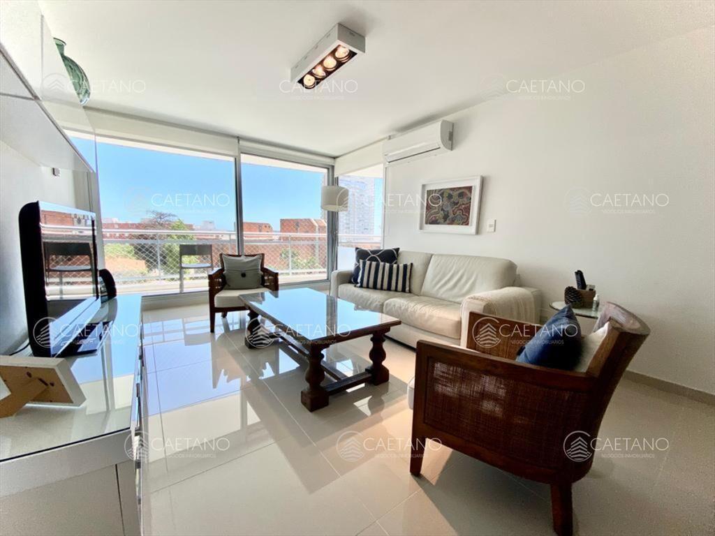 APARTAMENTO EN VENTA SUNRISE TOWER 2 DORMITORIOS