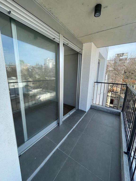 Apartamento a estrenar 1 dormitorio con balcón y vista desp