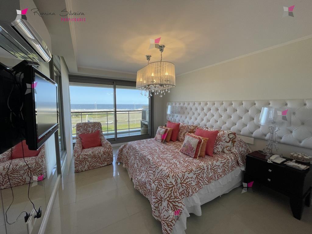 Apartamento en Brava, 3 dormitorios TORRE IMPERIALE