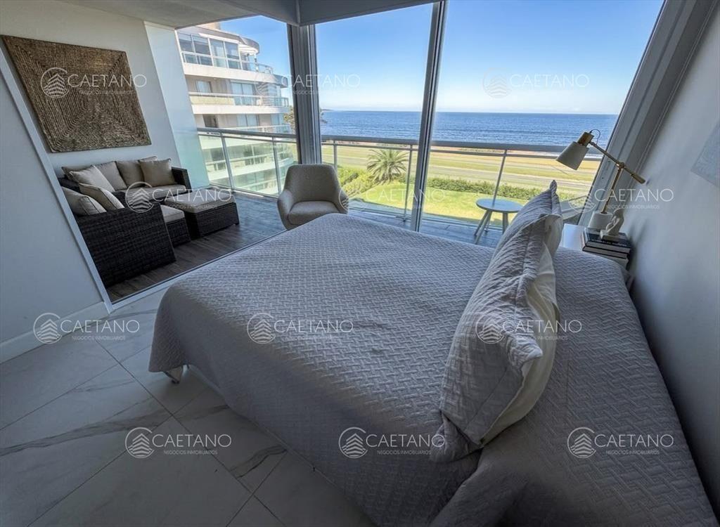 Apartamento frente al mar en la Mansa