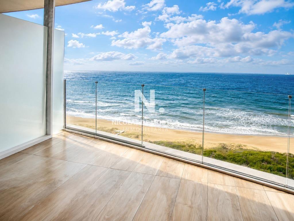Apartamento de 4 dormitorios en venta en Trump