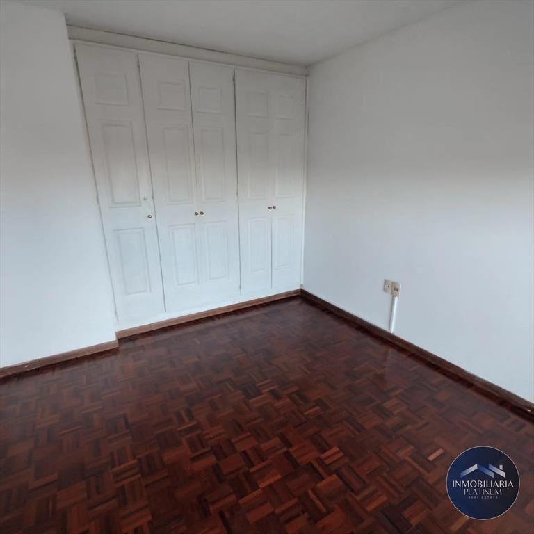 Apartamento en alquiler c/ cochera en Pocitos