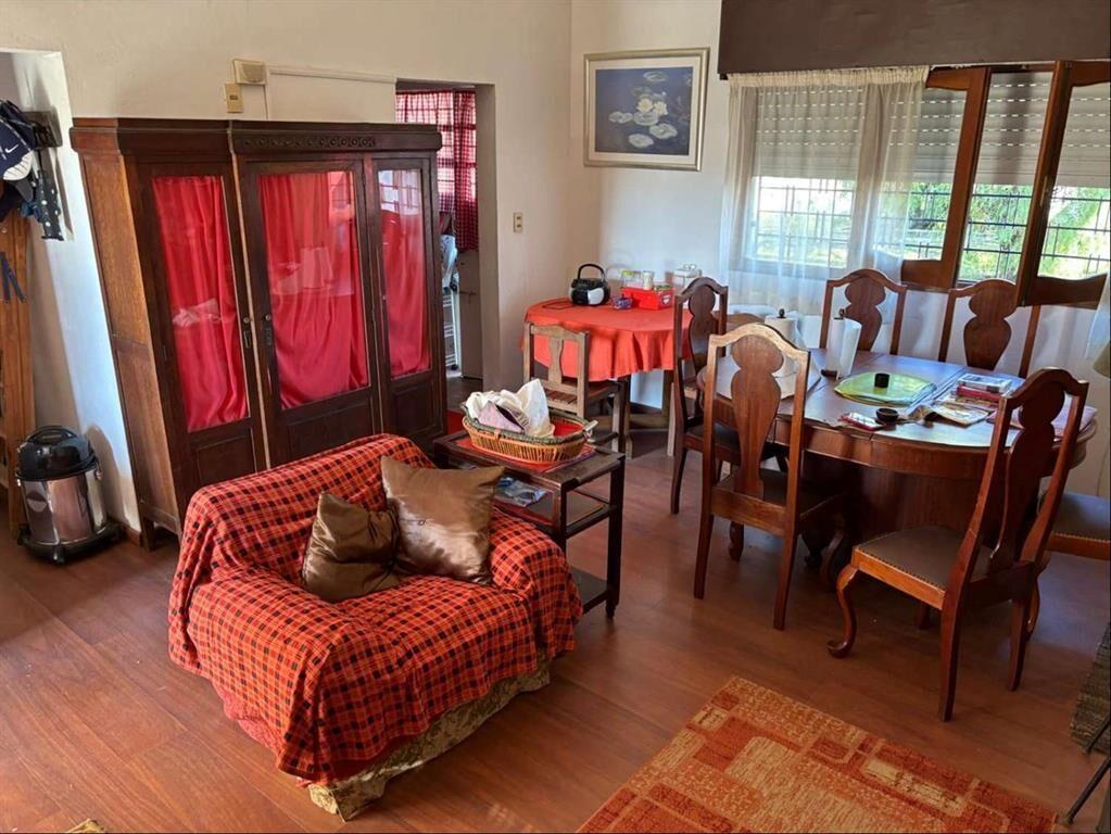 DE MUY BUENA PRESENCIA A METROS DEL MAR Solymar Venta Ciuda