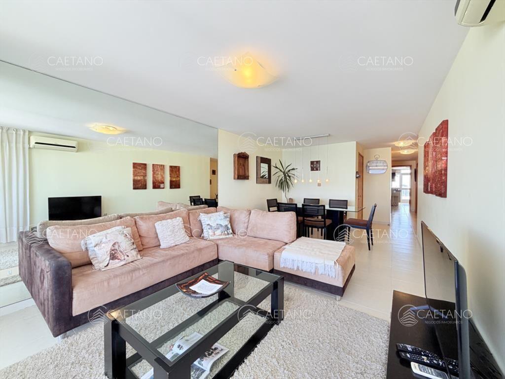 Venta apartamento 2 dormitorios. Playa mansa, del