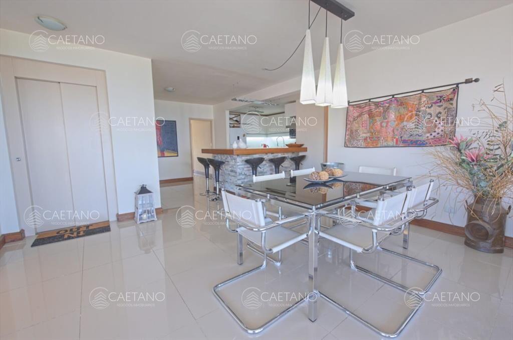 Apartamento en venta - Pinares