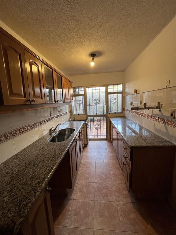 Divino Apto Planta Baja con Patio a metros de Rambla Playa