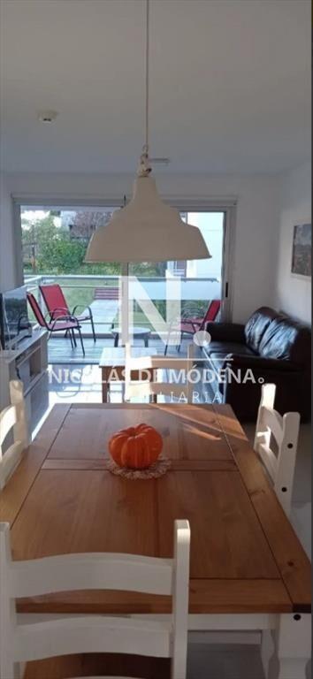 Vende apartamento en Rincón del Indio - Punta de