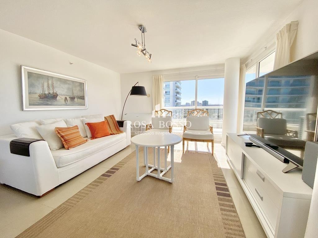Alquiler 3 dormitorios Roosevelt Punta del Este