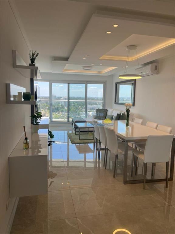 Penthouse en Miami Boulevard 3 dormitorios mas de