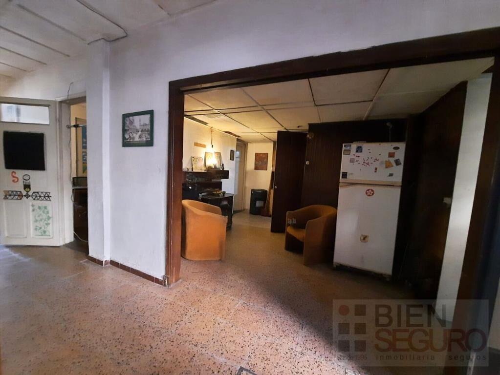 Casa, galpón y local comercial en padrón único en venta en