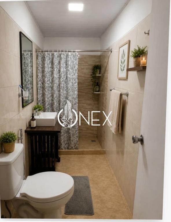 Se venden 2 casa en Maroñas, Montevideo.