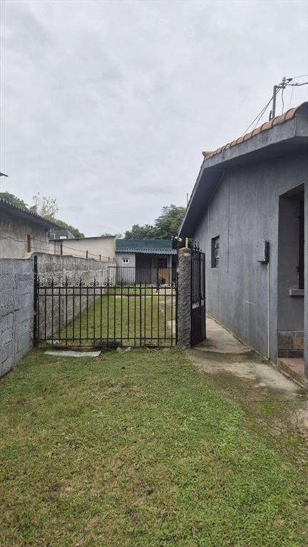 Alquiler casa con gran terreno en Las Piedras