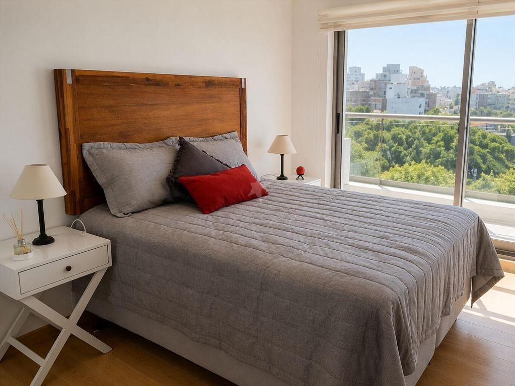 ALQUILER APTO C/MUEBLES PUNTA CARRETAS 1 DORM TERRAZA