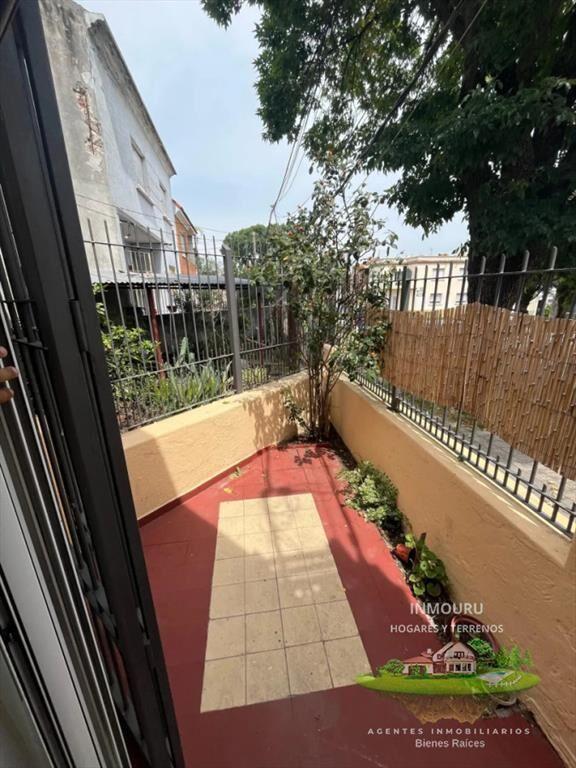 Alquilo Amplia y Linda Casa ubicada en La Blanqueada
