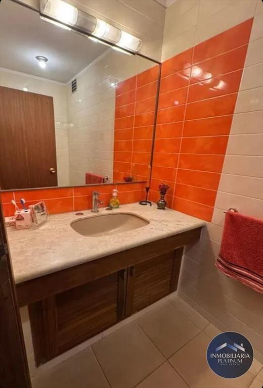 Apartamento en venta c/ cochera en Pocitos Nuevo
