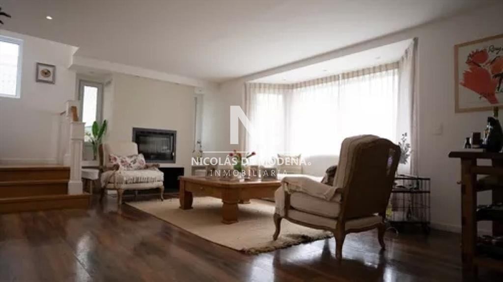 En venta casa de 4 dormitorios en Punta del Este,