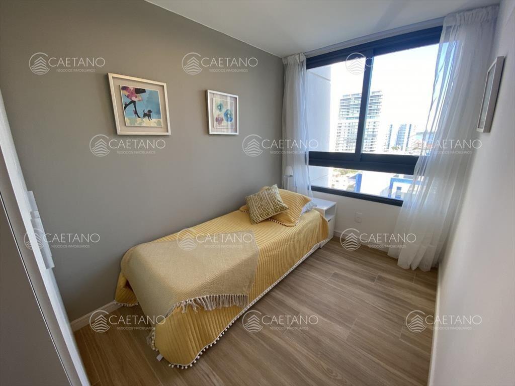 Apartamento 2 dormitorios a estrenar Punta del