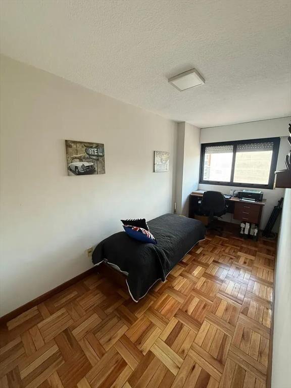Alquiler de Apartamento Amueblado 2 Dormitorios y 2 Cocher