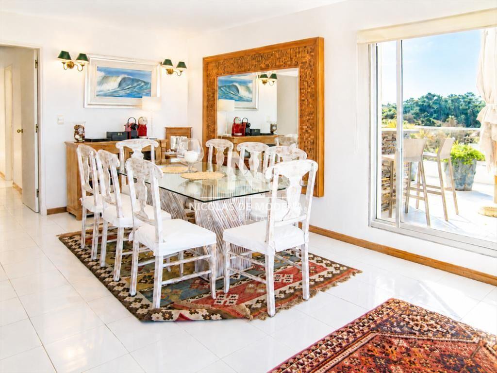 Expectacular apartamento en venta frente al mar,