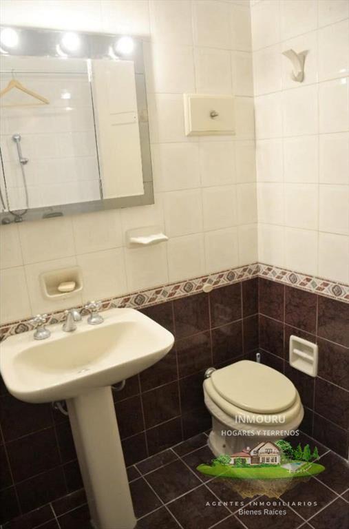 Se Alquila Espacioso Apartamento en Centro