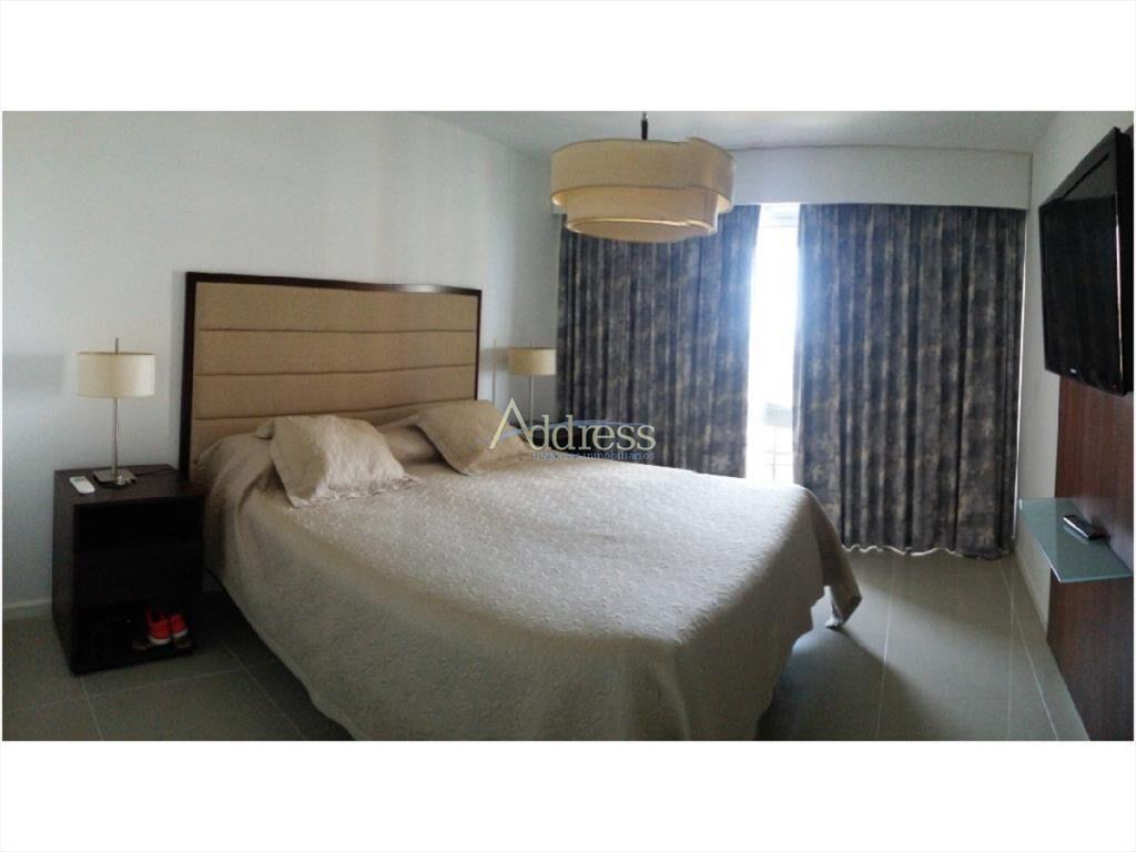 Apartamento en Punta del Este, Brava