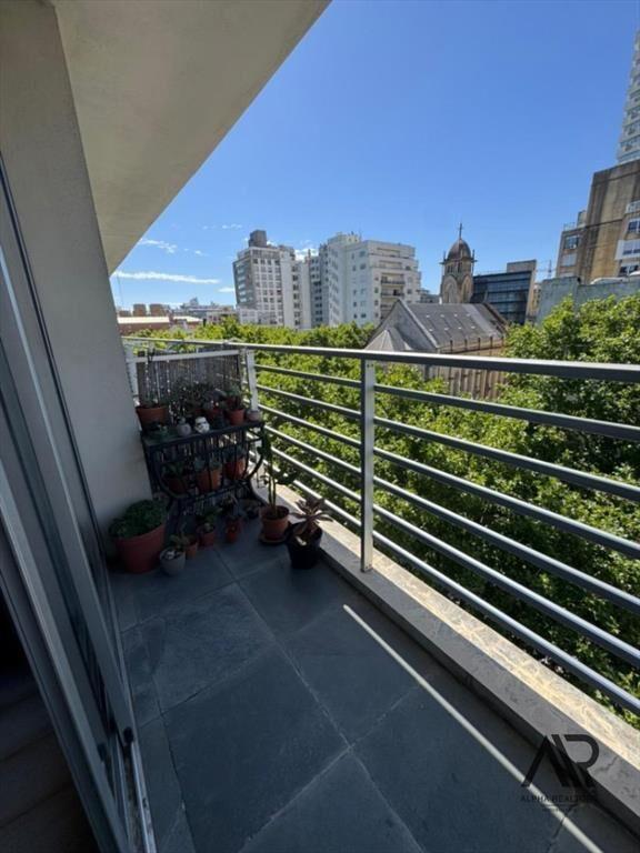 Venta apartamento monoambiente en el Centro con terraza ...