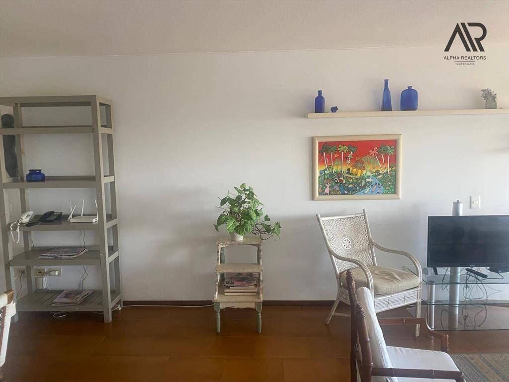 Apartamento en venta c/ cochera en Roosevelt
