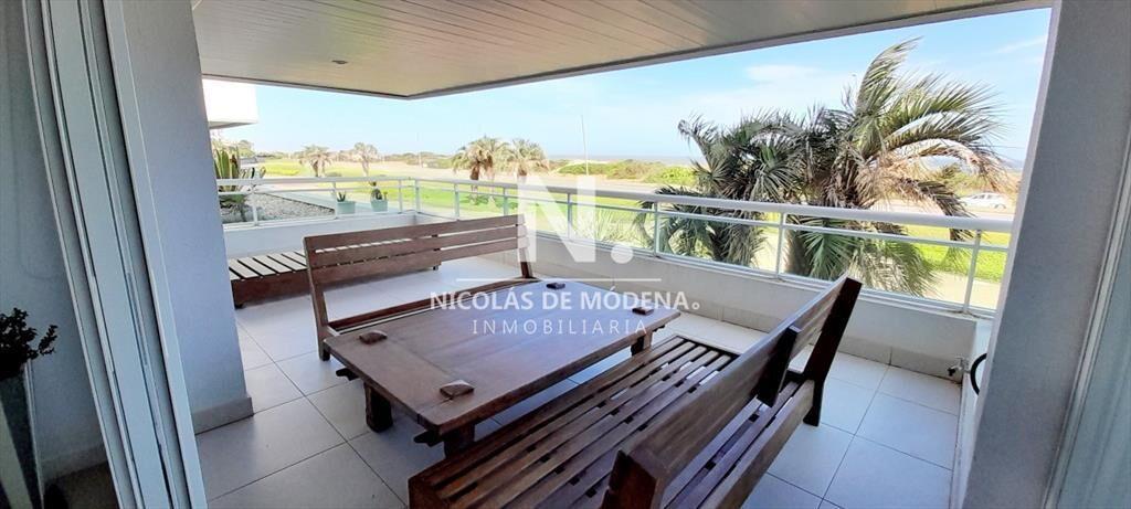 Aqualina playa Brava Punta Del Este