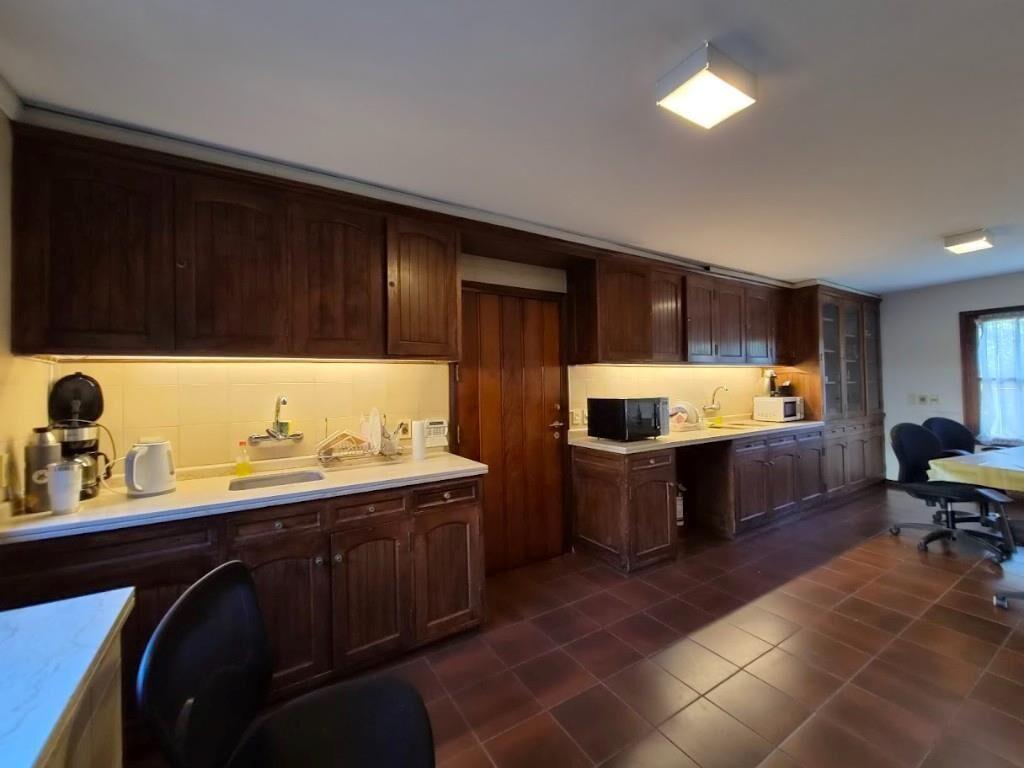 Casa, Padrón Único, Terreno 816, Construidos 560. 2 Plantas