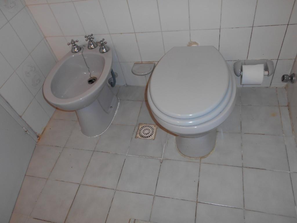 Alquiler Monoambiente Pocitos Plac.Ellauri cocina y terraza