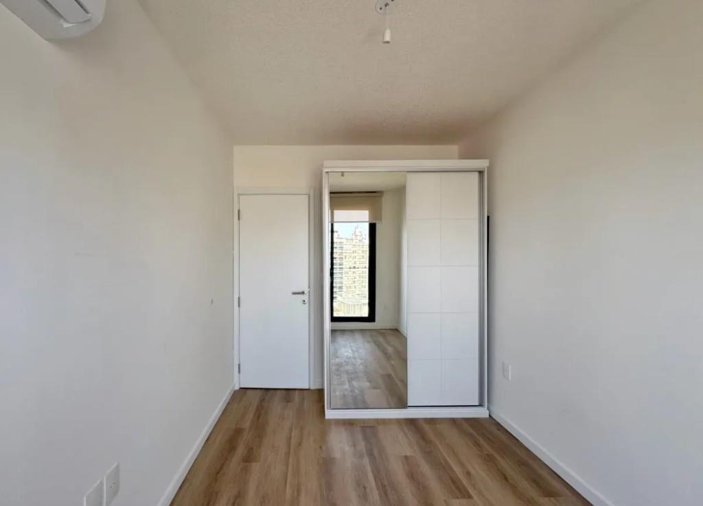 APTO 1 DORM A ESTRENAR EN TRES CRUCES EN ALQUILER!