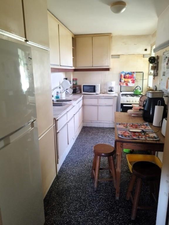 Venta apartamento 2 dormitorios en Punta Gorda, muy luminoso