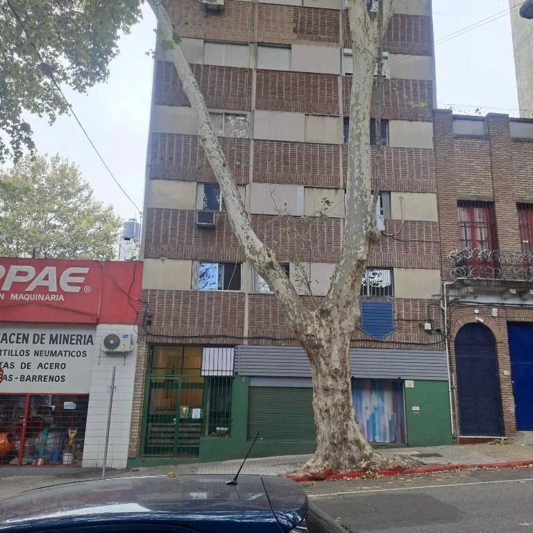 Se Alquila Cómodo Apto. De Dos Dormitorios, Centro Norte