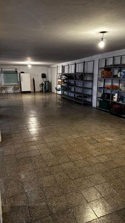 CASA EN CARRASCO NORTE EXCELENTE ESTADO IDEAL PARA FAMILIA