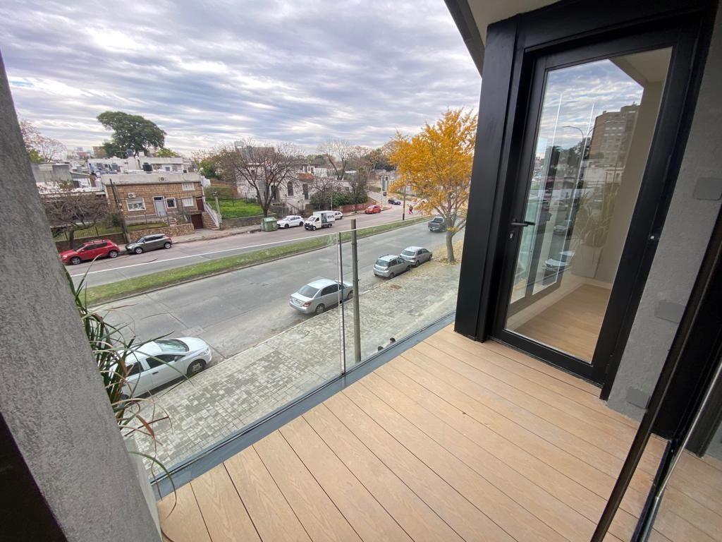 APTO 2 DORM CON TERRAZA AL FRENTE!