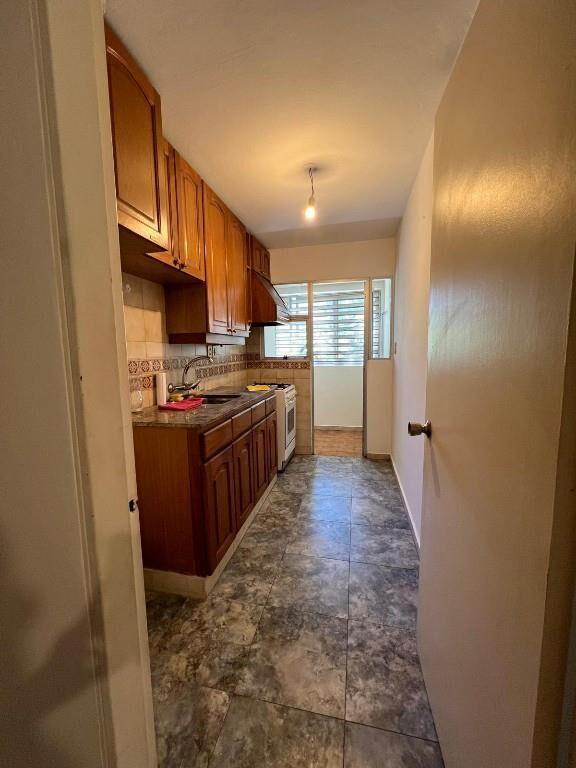 Se vende Apto con Garaje de 2 dormi 2 baños en el Centro