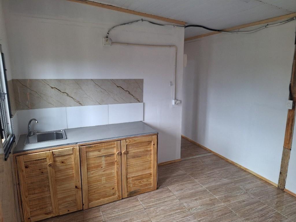 ALQ 2 DOR, COCINA-COMEDOR Y BAÑO.ENTRADA PARA COCHE.