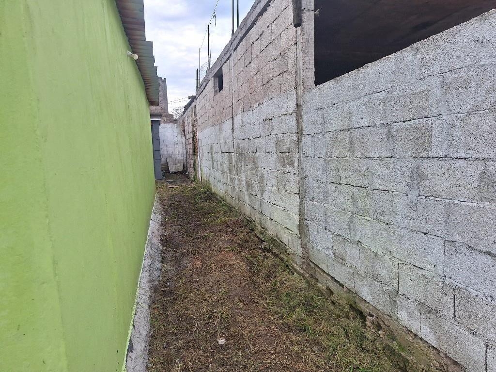 ALQ 2 DOR, COCINA-COMEDOR Y BAÑO.ENTRADA PARA COCHE.