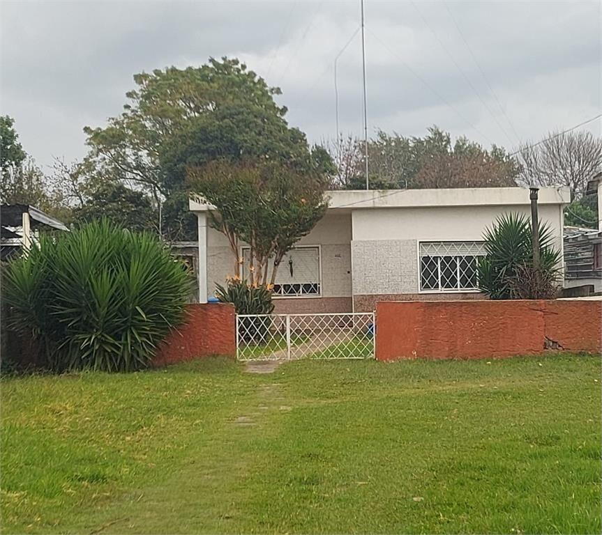 Venta CASA Y 2 APARTAMENTOS (PADRON UNICO)