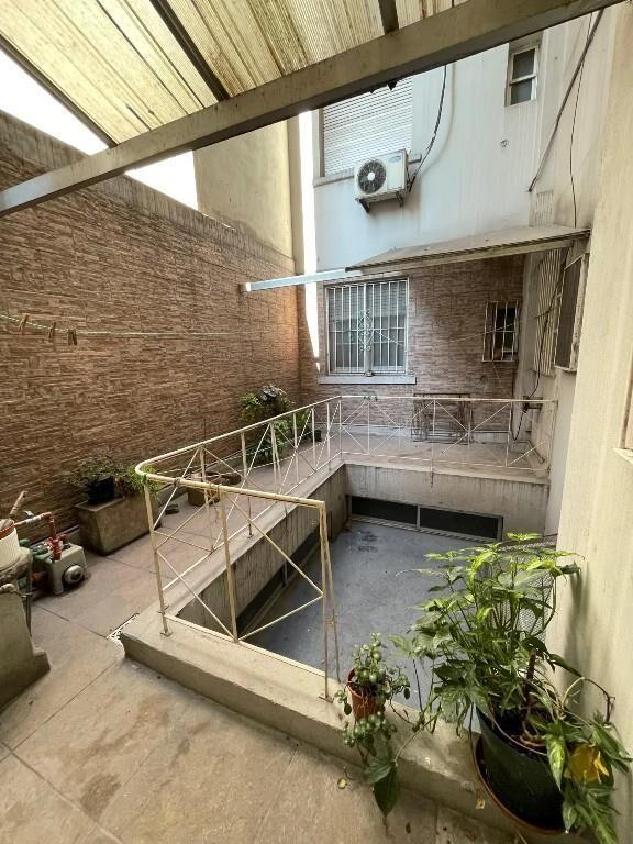 Apto en Venta 175 M2, Con Balcón Y Patio, 4 Dormi 3 baños