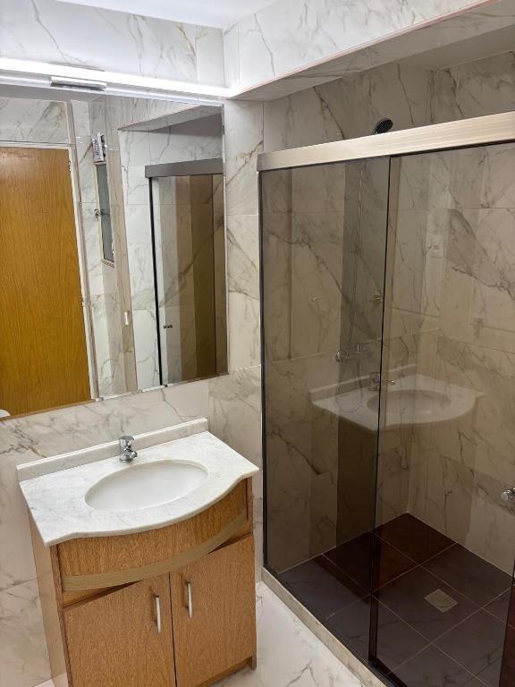 DUENO ALQUILO APARTAMENTO,3 Dorm,3 Ban, Servicio