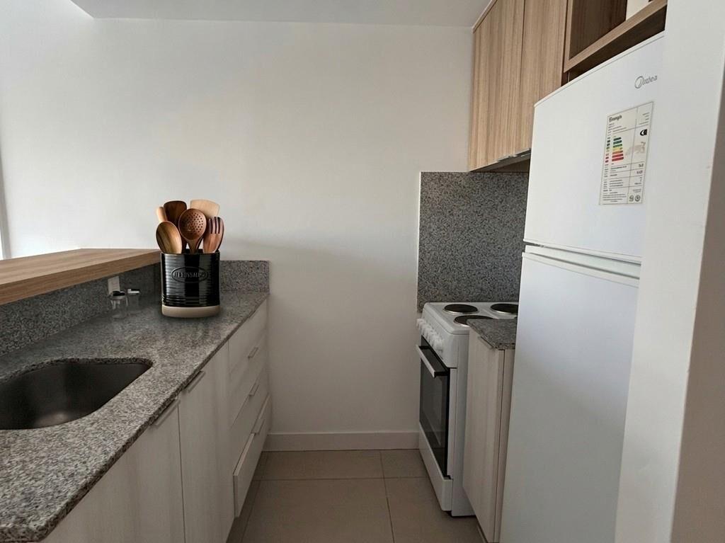 POCITOS ALQUILER DE 2 DORMITORIOS CON MUEBLES – PISCINA