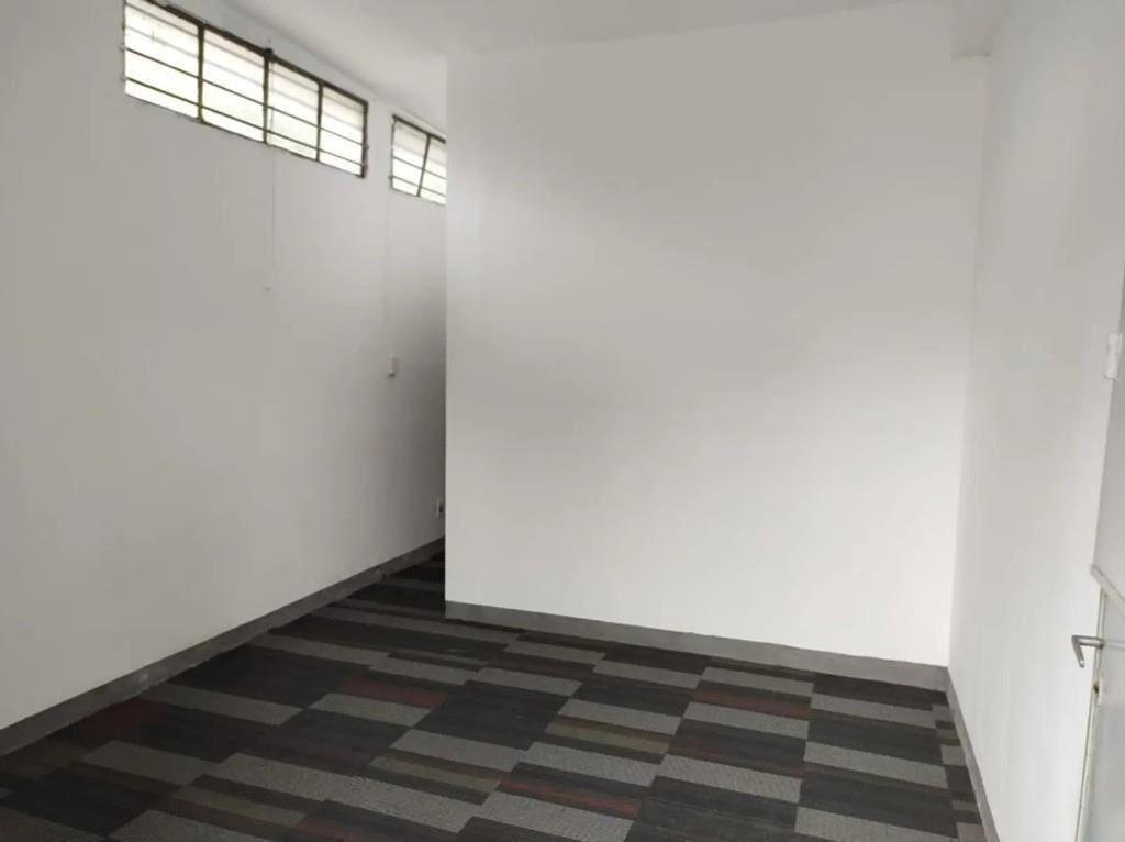 Monoambiente dividido muy bien ubicado