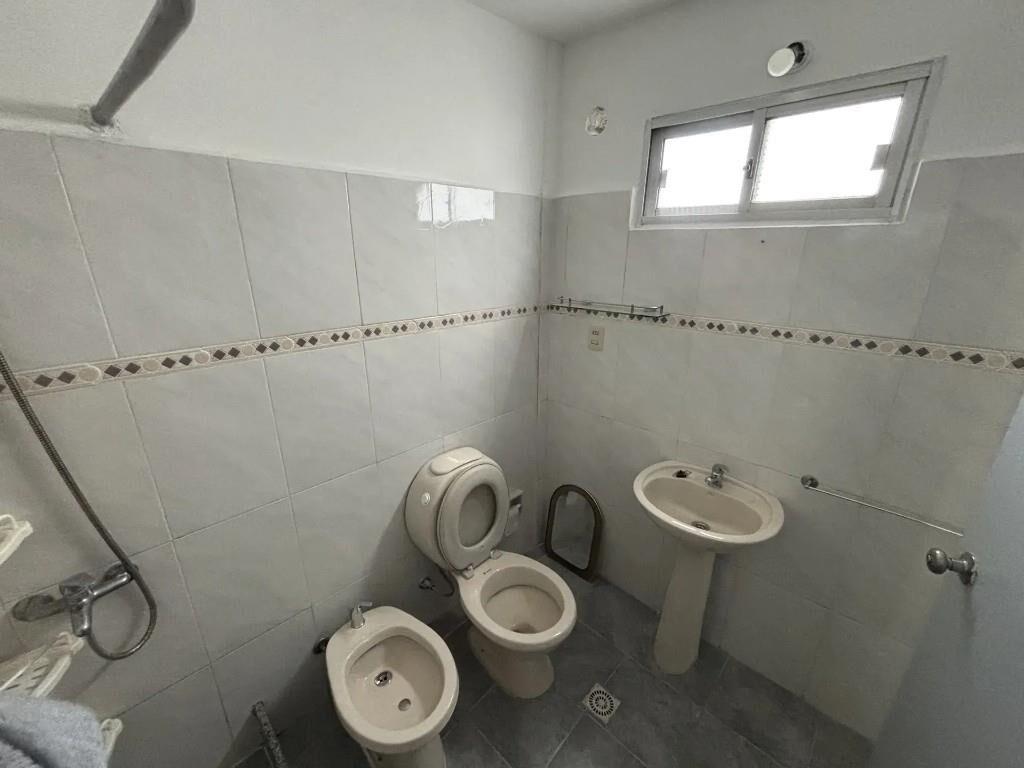 2 dormitorios, g.c $ 3.400, La Blanqueada