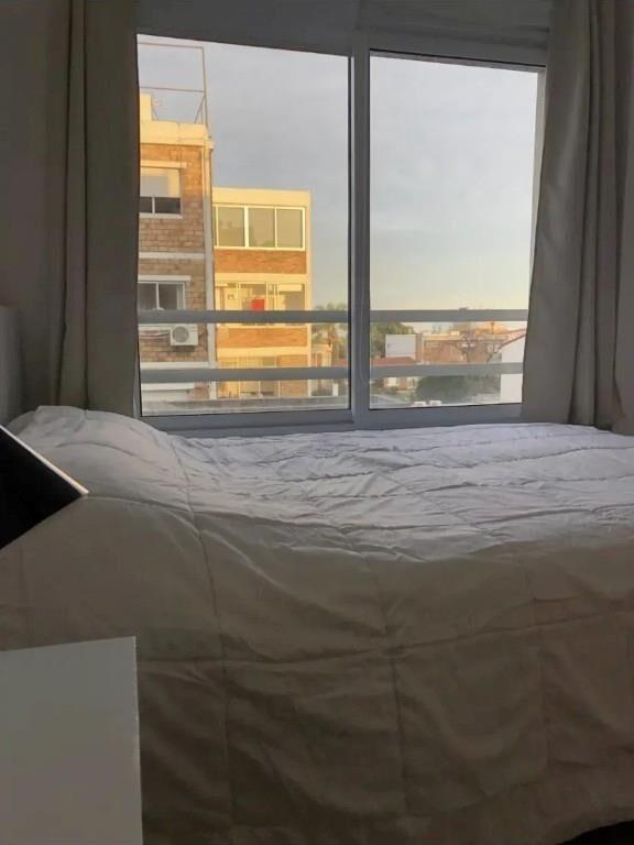 En Punta Gorda, 1 dormitorio, edificio moderno. Amoblado