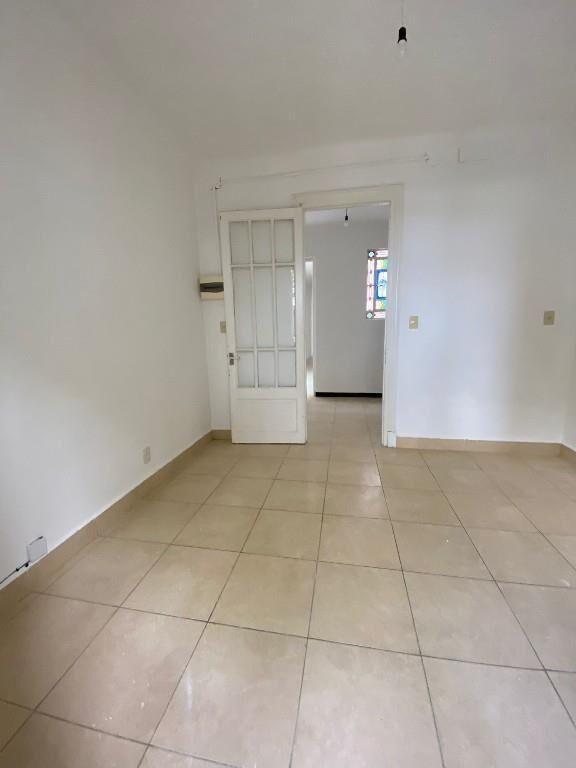 Hermoso Apto!! 3 Dorm. C/ balcón Barrio Sur!!