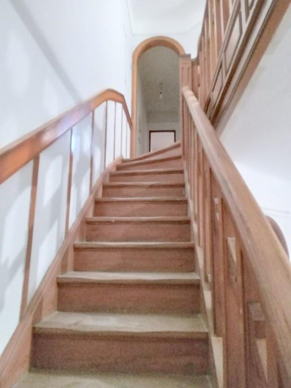 * CASA con RENTA $ 75.000= Br. ESPAÑA y T. Diago